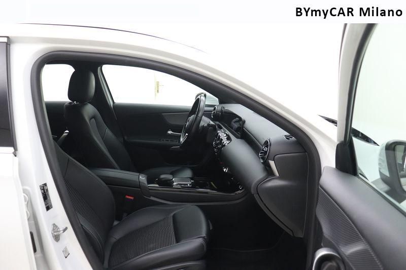 Mercedes Classe A A 200 d Sport auto https://cdn.bymycar.eu/it-bo/assets/images/vehicles/vo/5140/MERCEDES-CLASSE-A-W177-2018-jpg-9.jpg