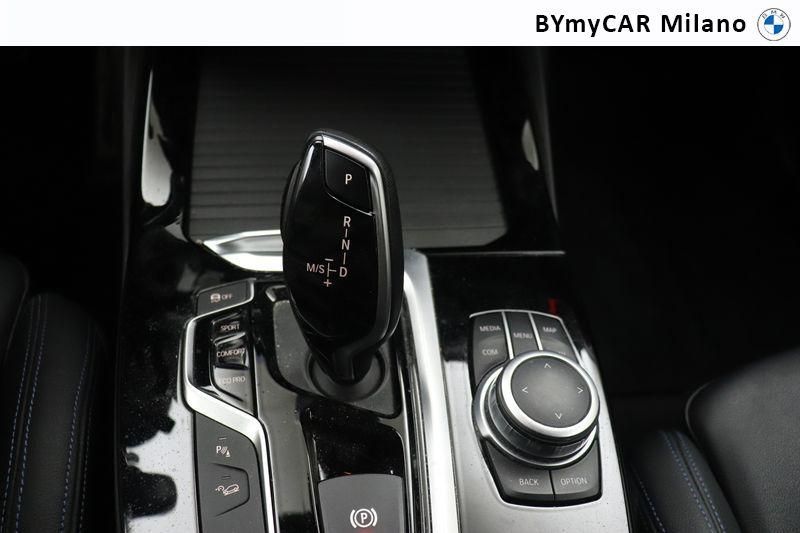 BMW X3 X3 xdrive30d mhev 48V Msport 286cv auto https://cdn.bymycar.eu/it-bo/assets/images/vehicles/vo/5147/BMW-X3-G01-2017-jpg-11.jpg