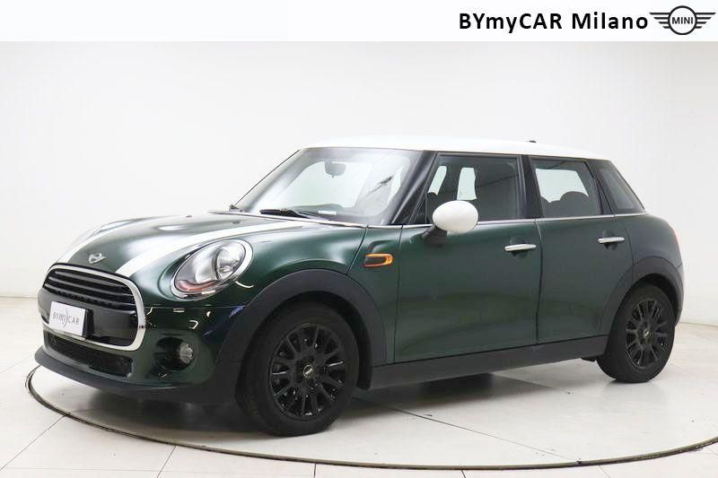 Mini Mini Mini 1.5 Cooper D Business XL 5p auto https://cdn.bymycar.eu/it-bo/assets/images/vehicles/vo/5150/MINI-MINI-IV-F55-F56-2014-jpg-0.jpg