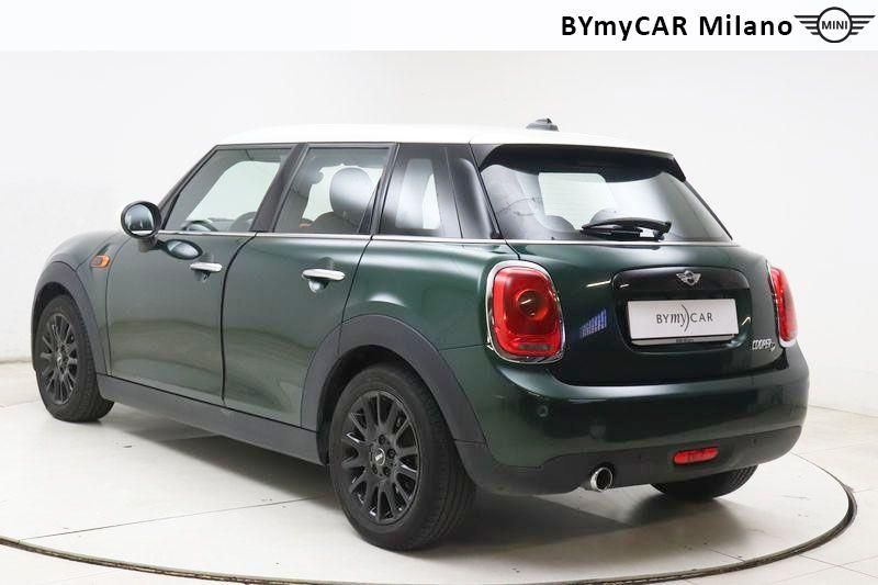 Mini Mini Mini 1.5 Cooper D Business XL 5p auto https://cdn.bymycar.eu/it-bo/assets/images/vehicles/vo/5150/MINI-MINI-IV-F55-F56-2014-jpg-1.jpg