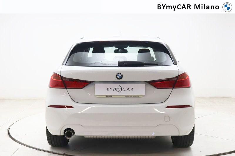 BMW Serie 1 118i Business Advantage 140cv auto https://cdn.bymycar.eu/it-bo/assets/images/vehicles/vo/5153/BMW-SERIE-1-F40-jpg-3.jpg