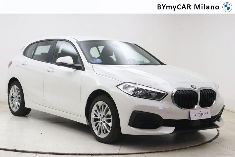 BMW Serie 1 118i Business Advantage 140cv auto https://cdn.bymycar.eu/it-bo/assets/images/vehicles/vo/5153/BMW-SERIE-1-F40-jpg-5.jpg