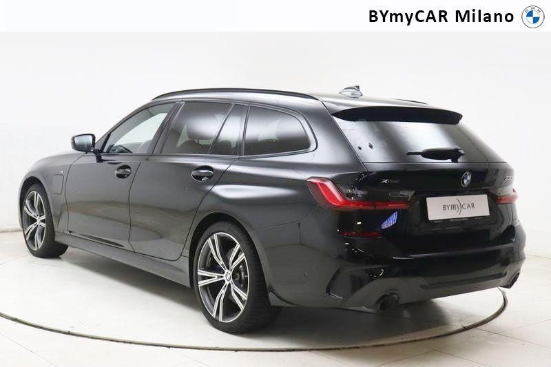 BMW Serie 3 330e Touring xdrive Msport auto https://cdn.bymycar.eu/it-bo/assets/images/vehicles/vo/5159/BMW-SERIE-3-G21-2019-TOURING-jpg-15.jpg