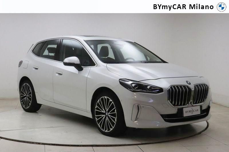 BMW Serie 2 218d Active Tourer Luxury auto https://cdn.bymycar.eu/it-bo/assets/images/vehicles/vo/5161/BMW-SERIE-2-U06-ACTIVE-TOURER-jpg-5.jpg