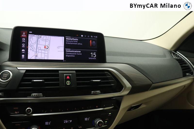 BMW X3 X3 xdrive30d mhev 48V 249cv auto https://cdn.bymycar.eu/it-bo/assets/images/vehicles/vo/5172/BMW-X3-G01-2017-jpg-14.jpg