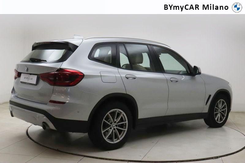 BMW X3 X3 xdrive30d mhev 48V 249cv auto https://cdn.bymycar.eu/it-bo/assets/images/vehicles/vo/5172/BMW-X3-G01-2017-jpg-8.jpg