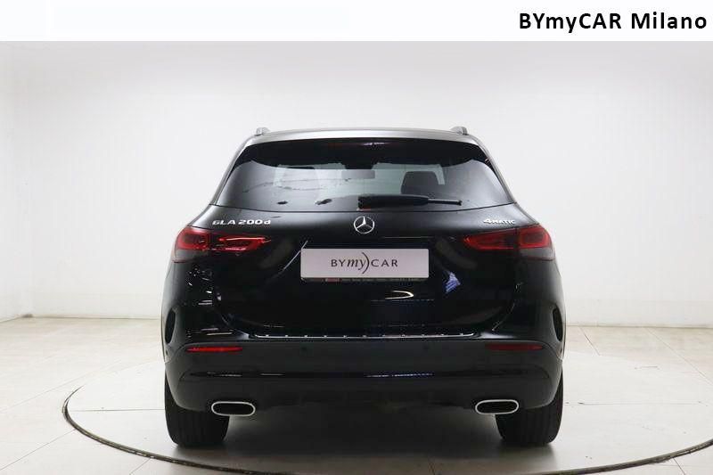 Mercedes GLA GLA 200 d Premium 4matic auto https://cdn.bymycar.eu/it-bo/assets/images/vehicles/vo/5174/MERCEDES-GLA-H247-2020-jpg-3.jpg