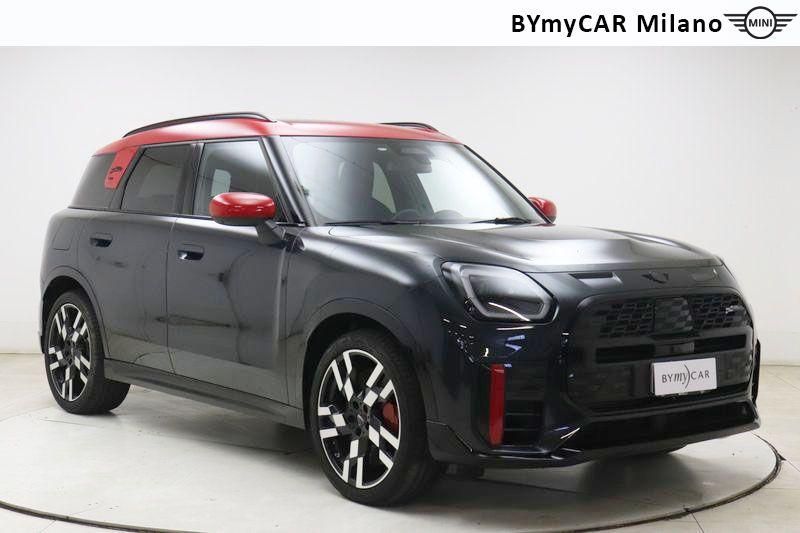Mini Countryman Mini Countryman 2.0 John Cooper Works JCW all4 auto https://cdn.bymycar.eu/it-bo/assets/images/vehicles/vo/5205/MINI-MINI-COUNTRYMAN-U25-jpg-5.jpg