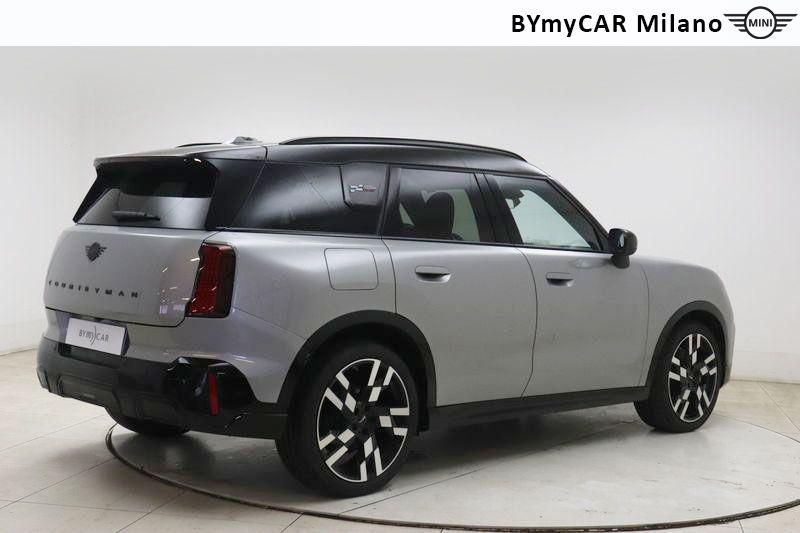 Mini Countryman Mini Countryman 1.5 48V C Essential auto https://cdn.bymycar.eu/it-bo/assets/images/vehicles/vo/5206/MINI-MINI-COUNTRYMAN-U25-jpg-7.jpg