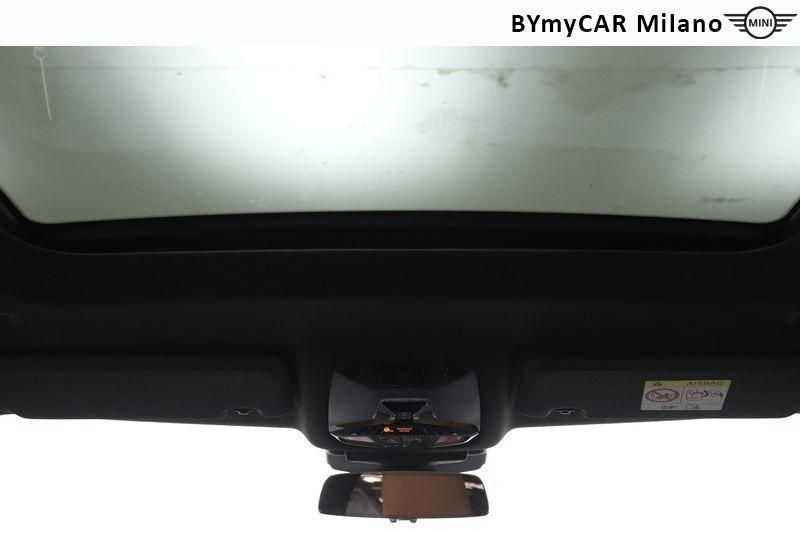 Mini Countryman Mini Countryman 1.5 48V C Favoured auto https://cdn.bymycar.eu/it-bo/assets/images/vehicles/vo/5211/MINI-MINI-COUNTRYMAN-U25-jpg-14.jpg