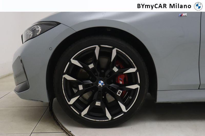 BMW Serie 3 320d Touring mhev 48V xdrive MSport auto https://cdn.bymycar.eu/it-bo/assets/images/vehicles/vo/5217/BMW-SERIE-3-G21-2022-TOURING-jpg-9.jpg