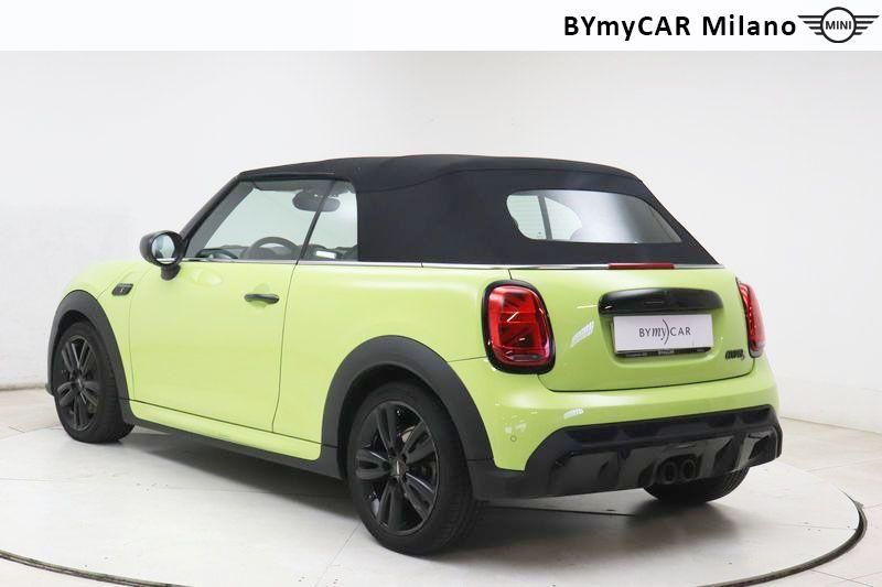 Mini Mini Mini Cabrio 2.0 Cooper S JCW auto https://cdn.bymycar.eu/it-bo/assets/images/vehicles/vo/5238/MINI-MINI-IV-CABRIO-F57-2021-jpg-15.jpg