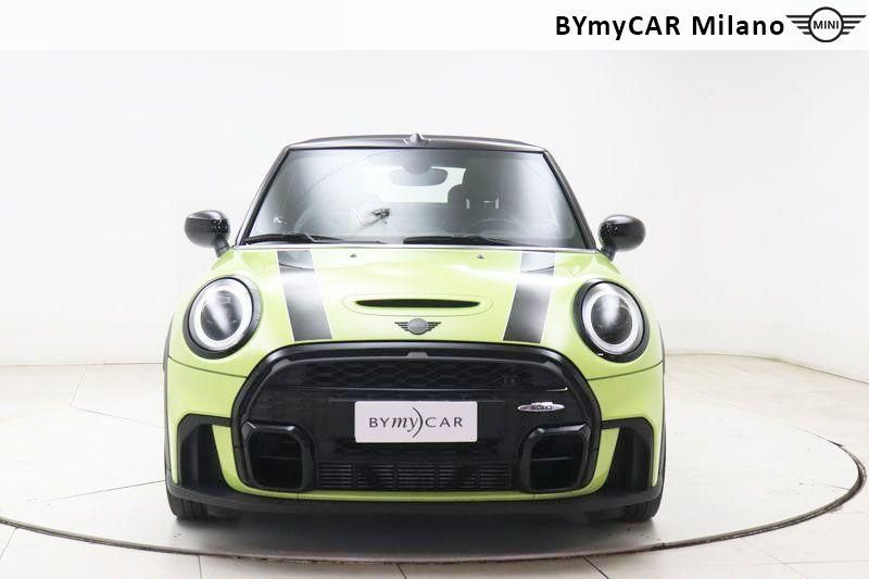 Mini Mini Mini Cabrio 2.0 Cooper S JCW auto https://cdn.bymycar.eu/it-bo/assets/images/vehicles/vo/5238/MINI-MINI-IV-CABRIO-F57-2021-jpg-4.jpg