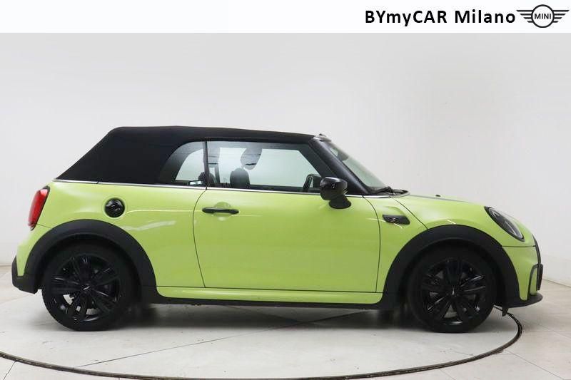 Mini Mini Mini Cabrio 2.0 Cooper S JCW auto https://cdn.bymycar.eu/it-bo/assets/images/vehicles/vo/5238/MINI-MINI-IV-CABRIO-F57-2021-jpg-6.jpg