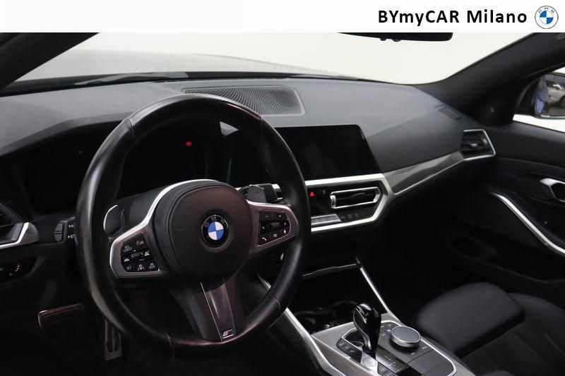 BMW Serie 3 M340i mhev 48V xdrive auto https://cdn.bymycar.eu/it-bo/assets/images/vehicles/vo/5243/BMW-SERIE-3-G20-2019-BERLINA-jpg-10.jpg