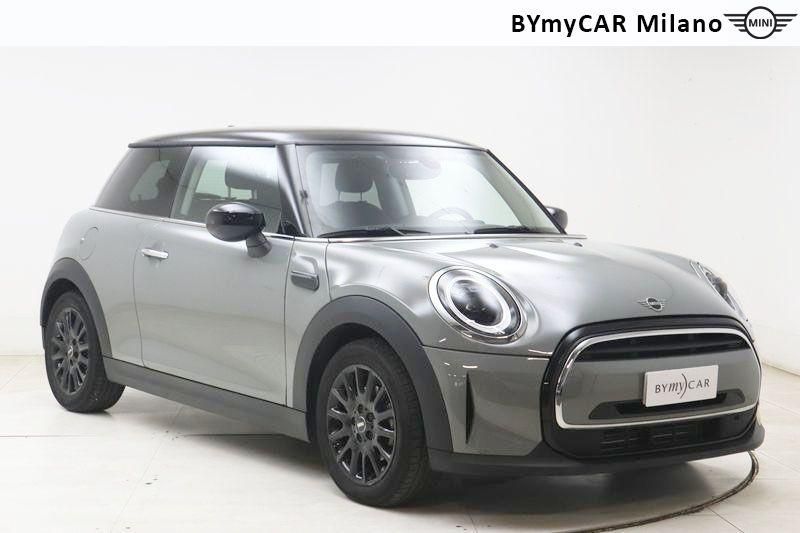 Mini Mini Mini 3p 1.5 Cooper Classic auto https://cdn.bymycar.eu/it-bo/assets/images/vehicles/vo/5244/MINI-MINI-IV-F56-2021-3P-jpg-5.jpg