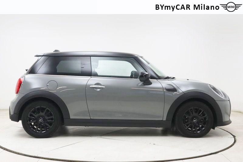 Mini Mini Mini 3p 1.5 Cooper Classic auto https://cdn.bymycar.eu/it-bo/assets/images/vehicles/vo/5244/MINI-MINI-IV-F56-2021-3P-jpg-6.jpg