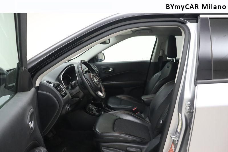 Jeep Compass Compass 2.0 mjt Limited 4wd 170cv auto https://cdn.bymycar.eu/it-bo/assets/images/vehicles/vo/5246/JEEP-COMPASS-II-2017-jpg-10.jpg