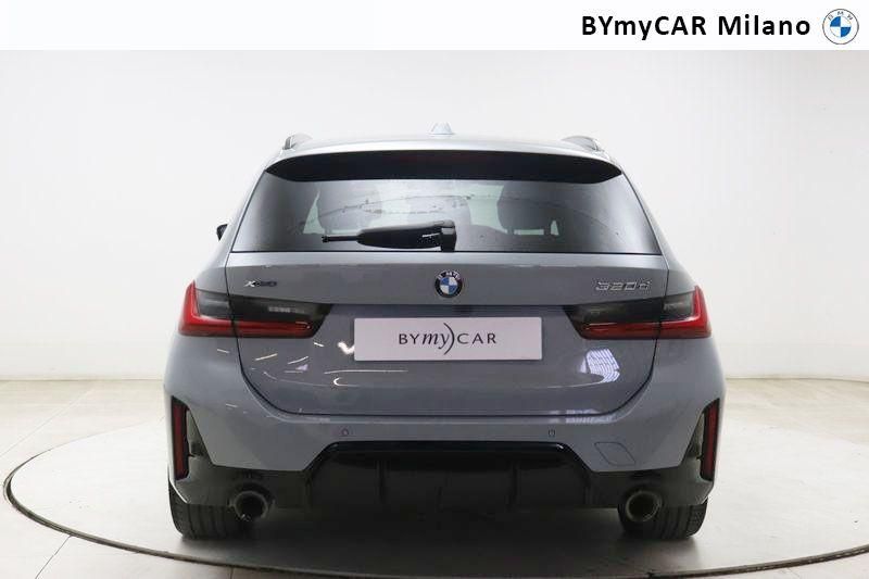BMW Serie 3 320d Touring mhev 48V xdrive MSport auto https://cdn.bymycar.eu/it-bo/assets/images/vehicles/vo/5265/BMW-SERIE-3-G21-2022-TOURING-jpg-3.jpg