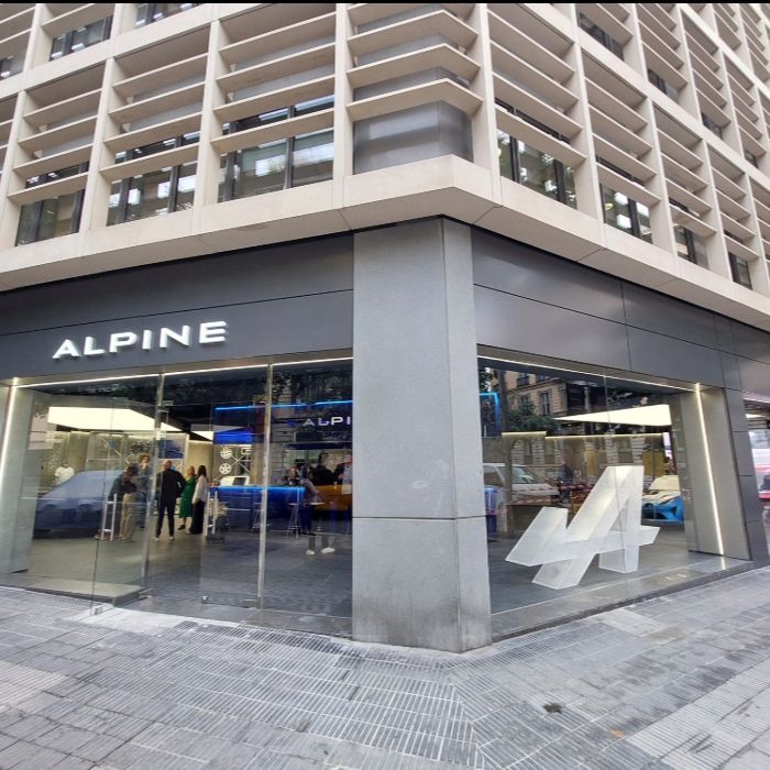 Atelier Alpine BYmyCAR Barcelona
