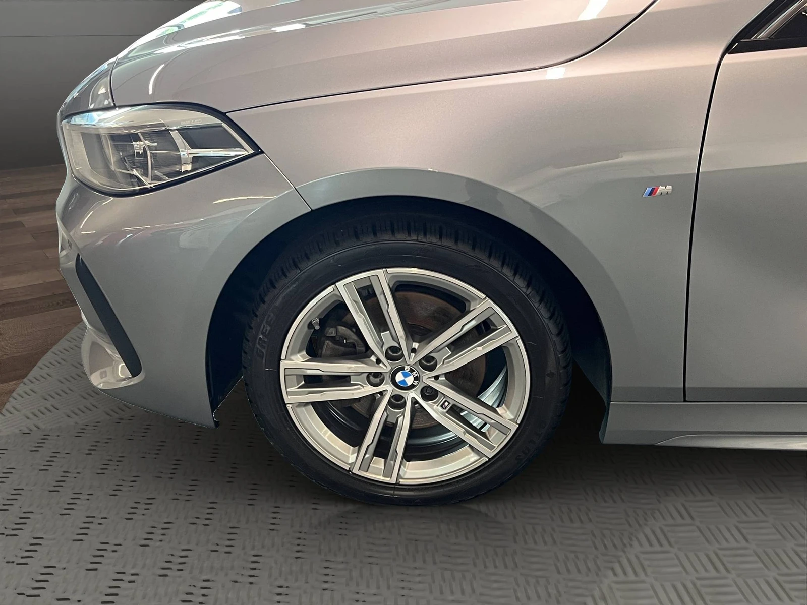 1 SERIES  11
