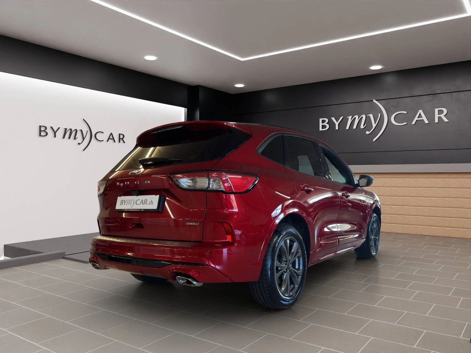 KUGA  4