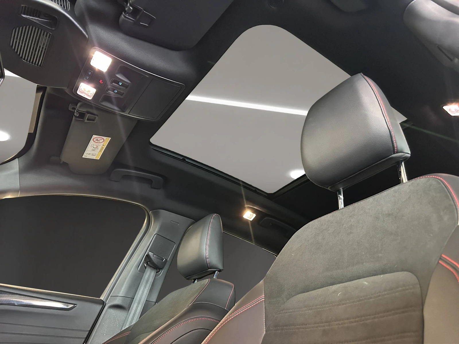 KUGA  9