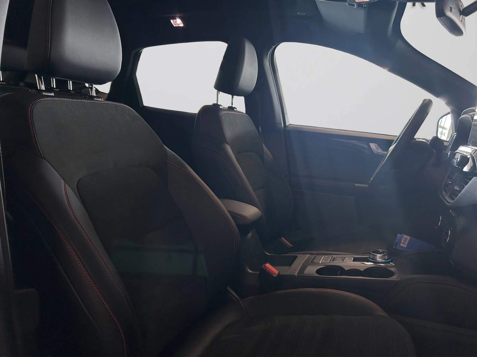 KUGA  10