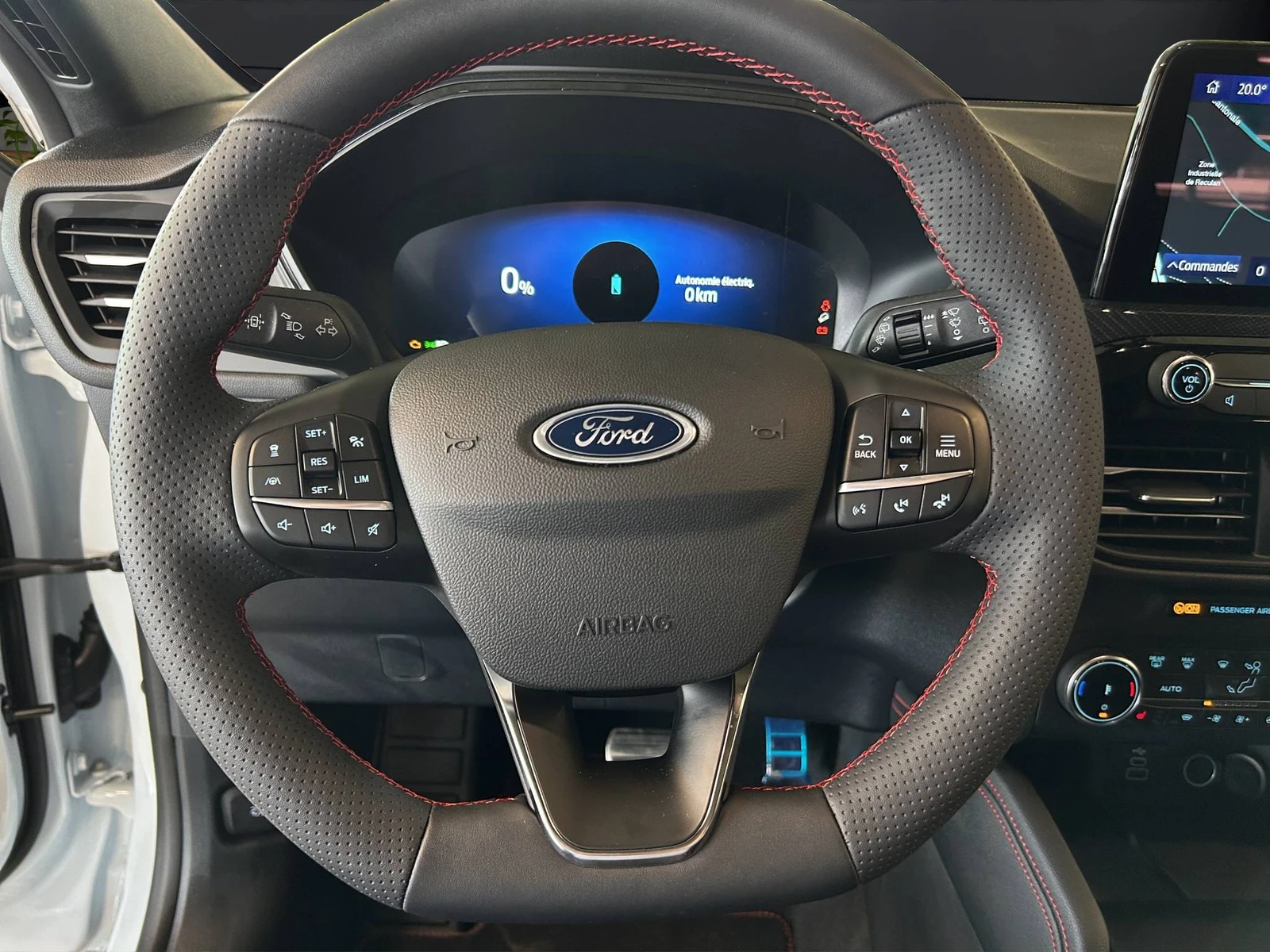 KUGA  14