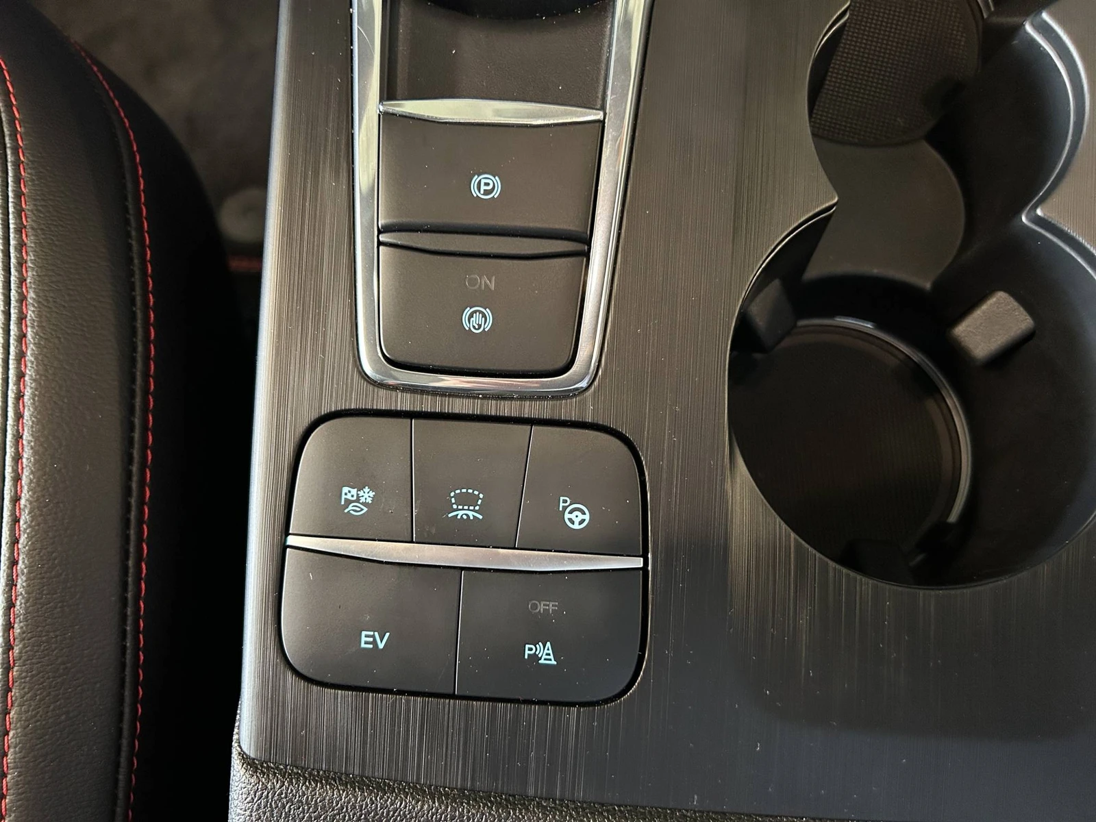KUGA  20