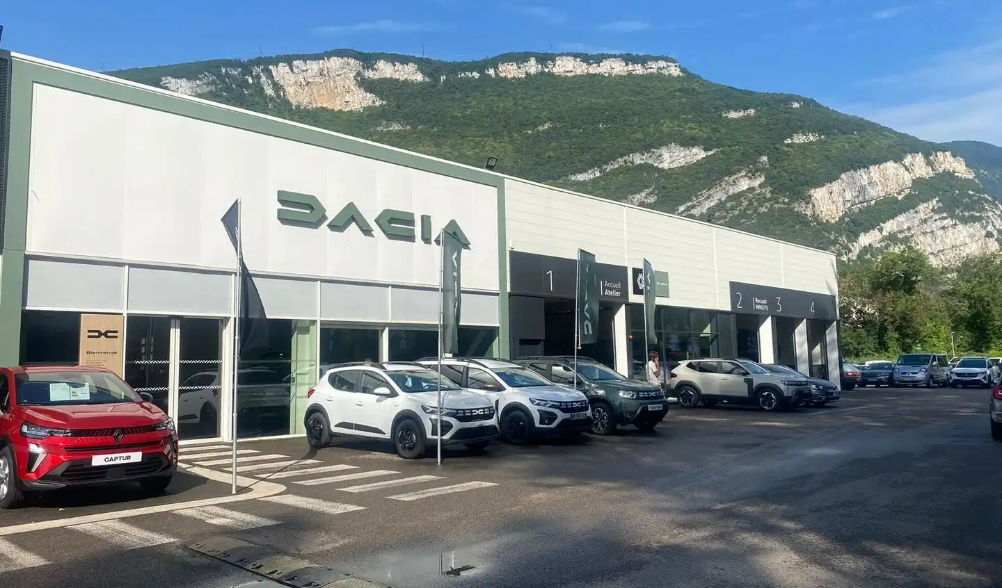 DACIA BYmyCAR Grenoble Fontaine DACIA BYmyCAR Grenoble Fontaine