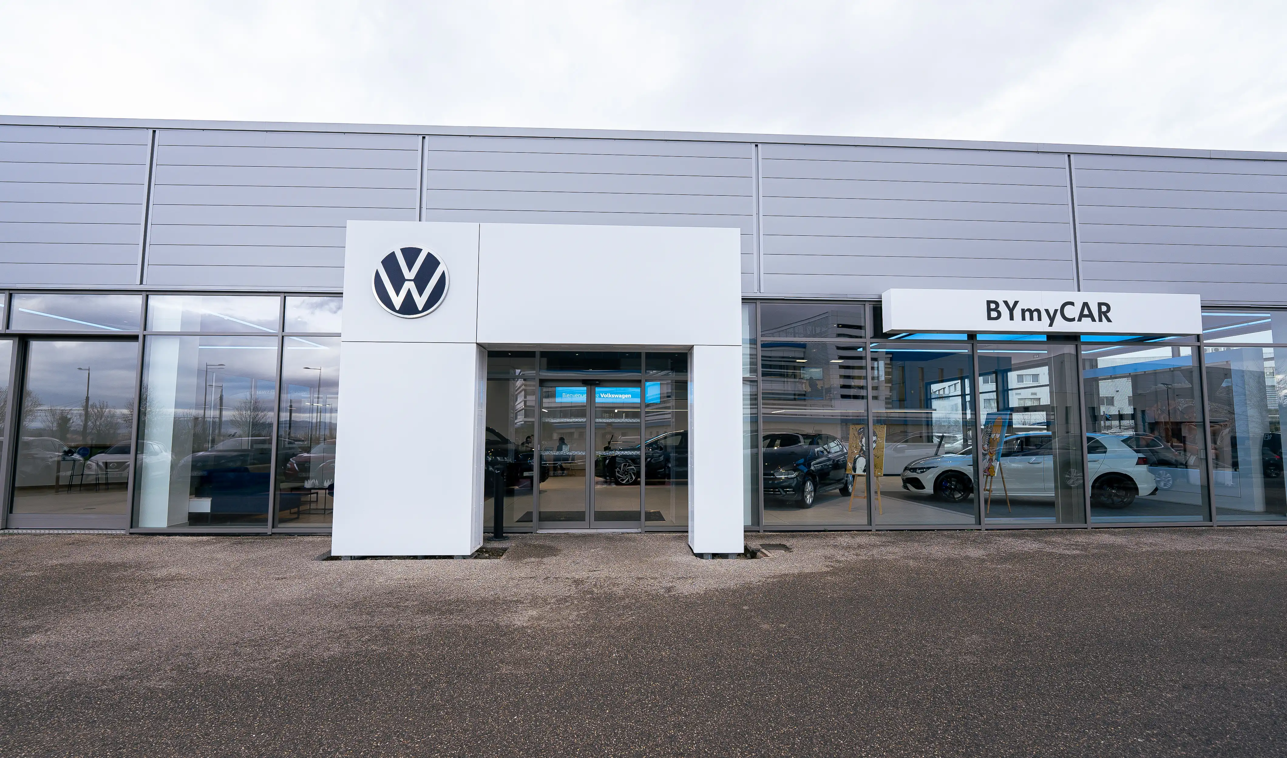 VOLKSWAGEN BYmyCAR Lyon Rillieux la Pape VOLKSWAGEN BYmyCAR Lyon Rillieux la Pape