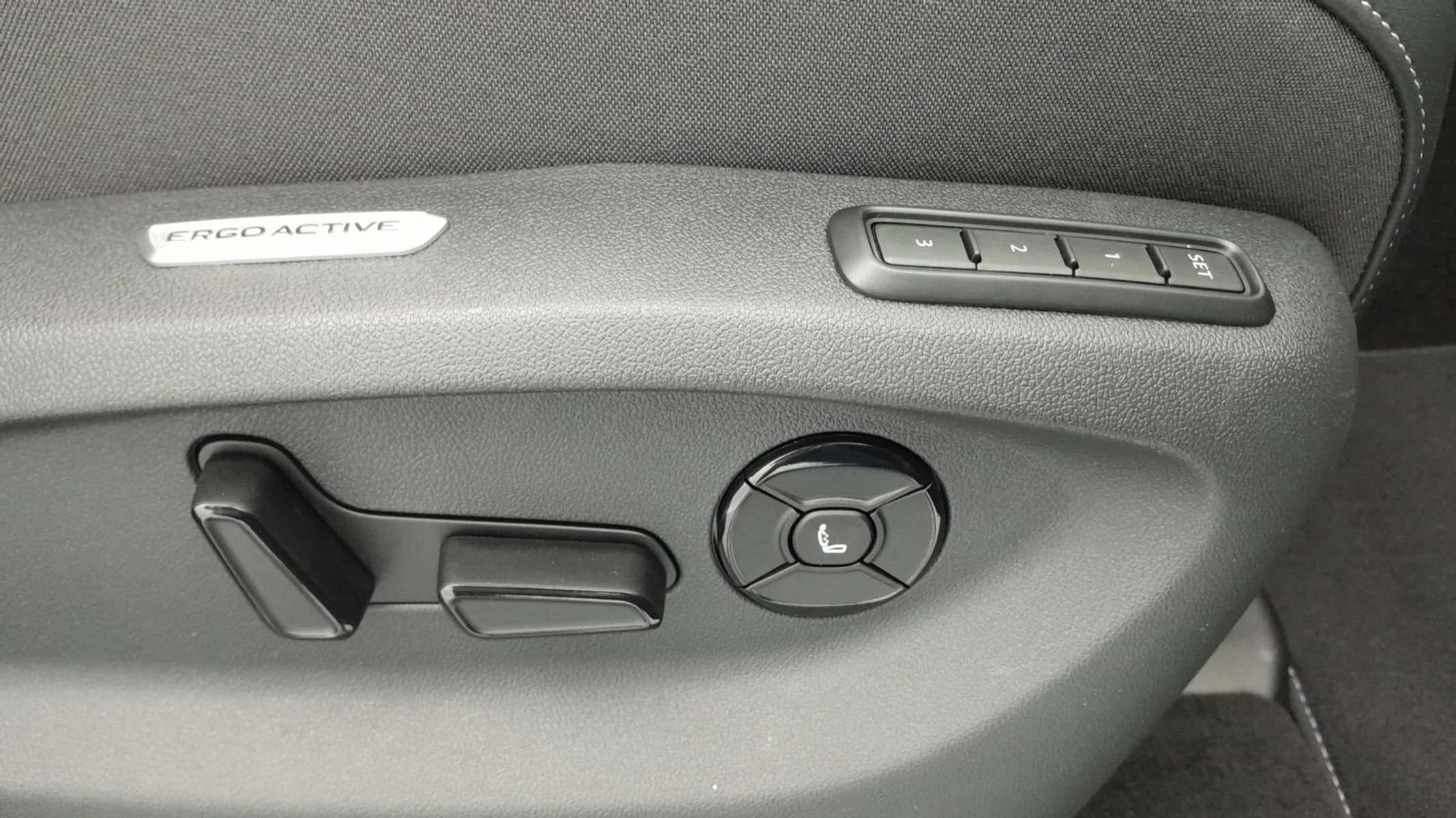 TIGUAN  9