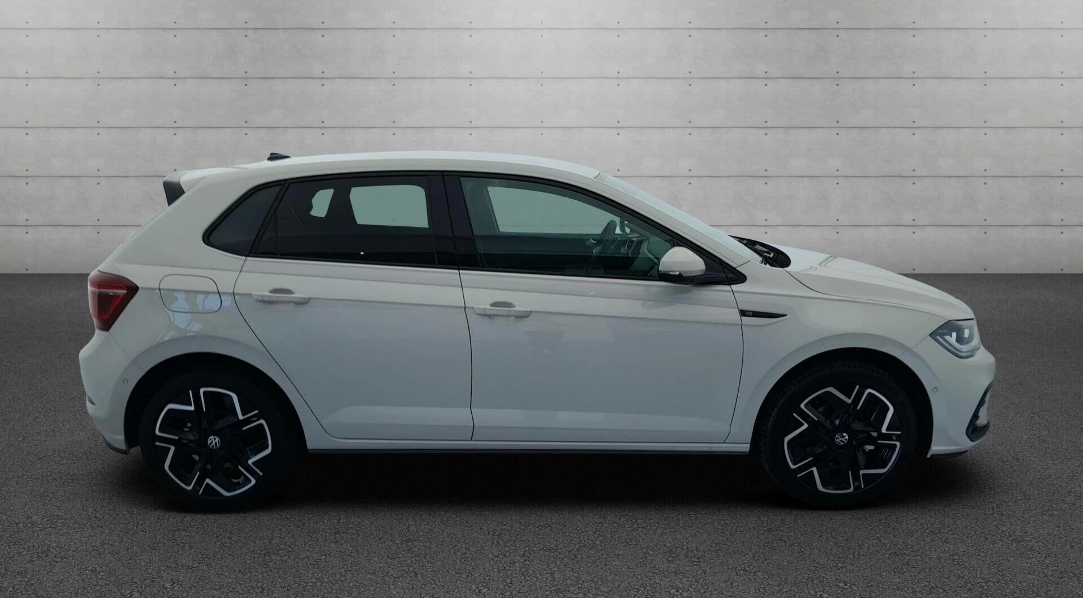 POLO  4