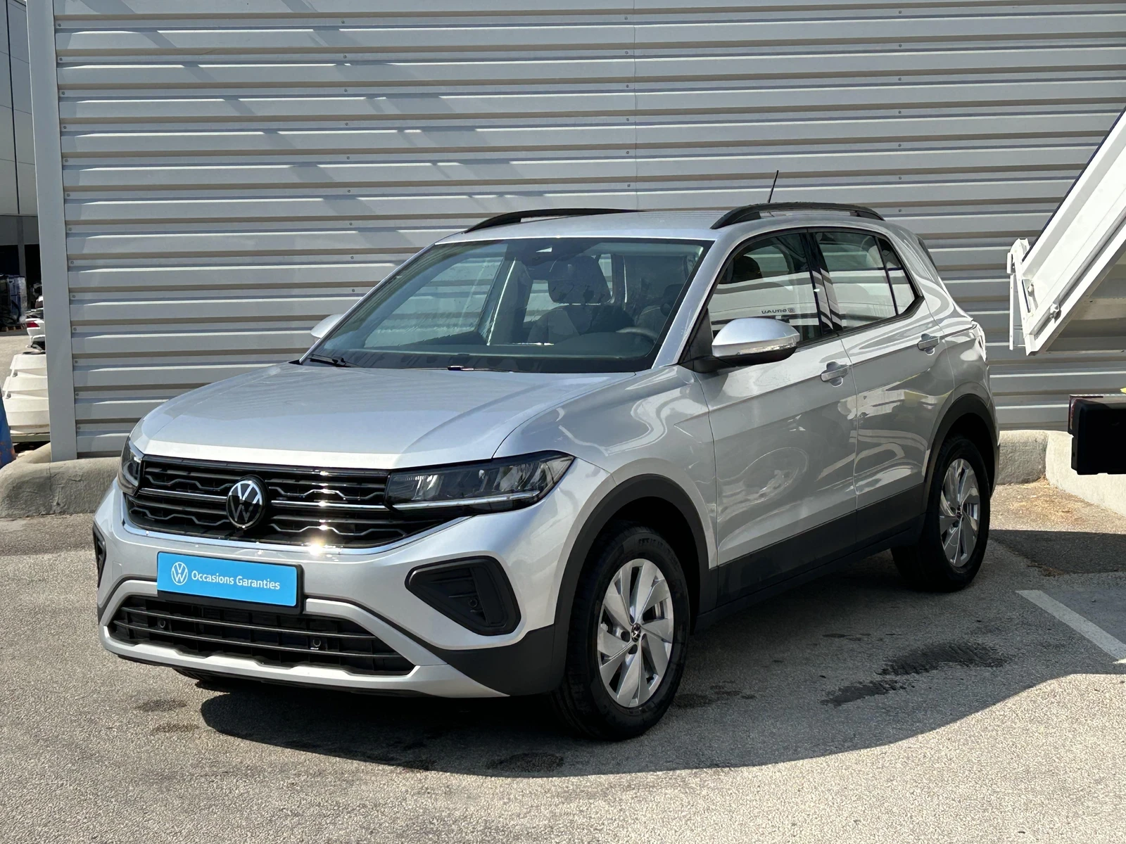 T-CROSS  1