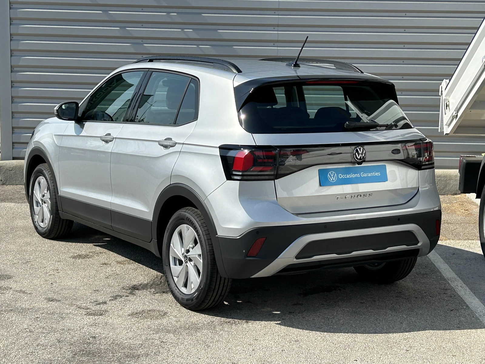 T-CROSS  4