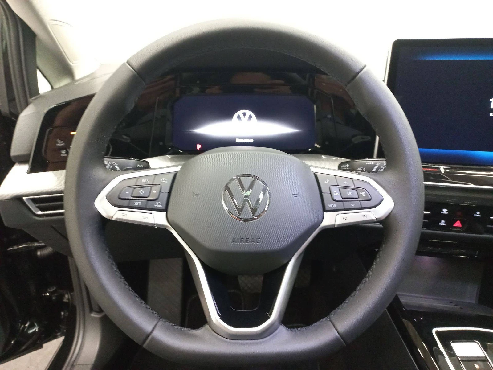 GOLF  6