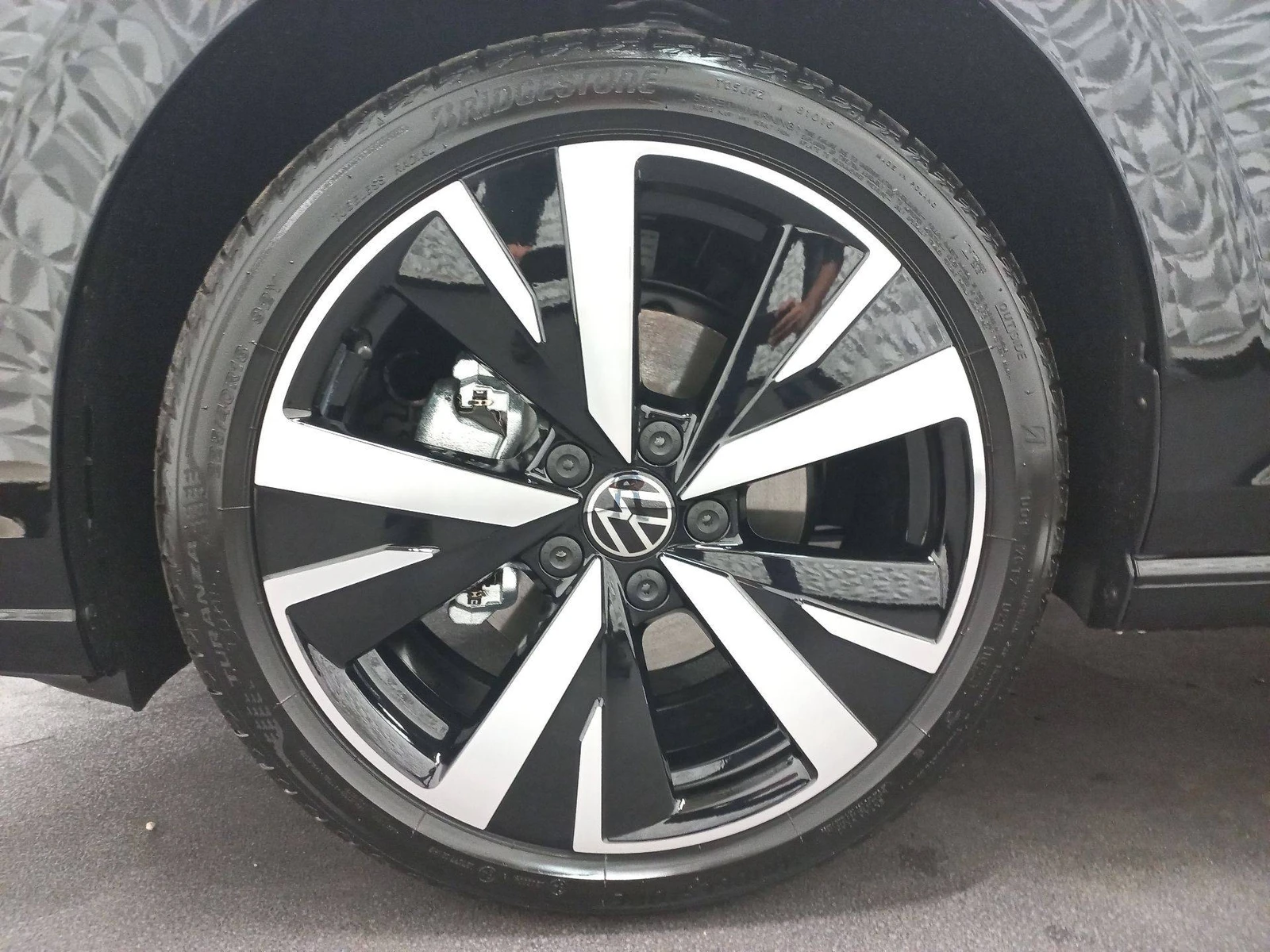 GOLF  5