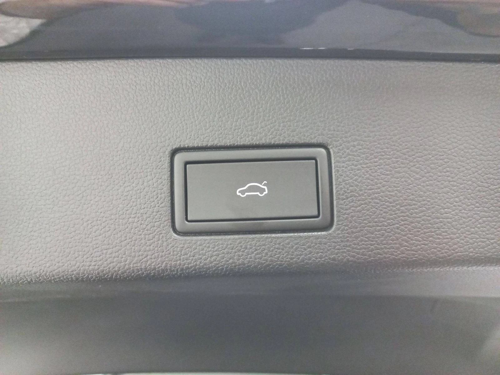 GOLF  16
