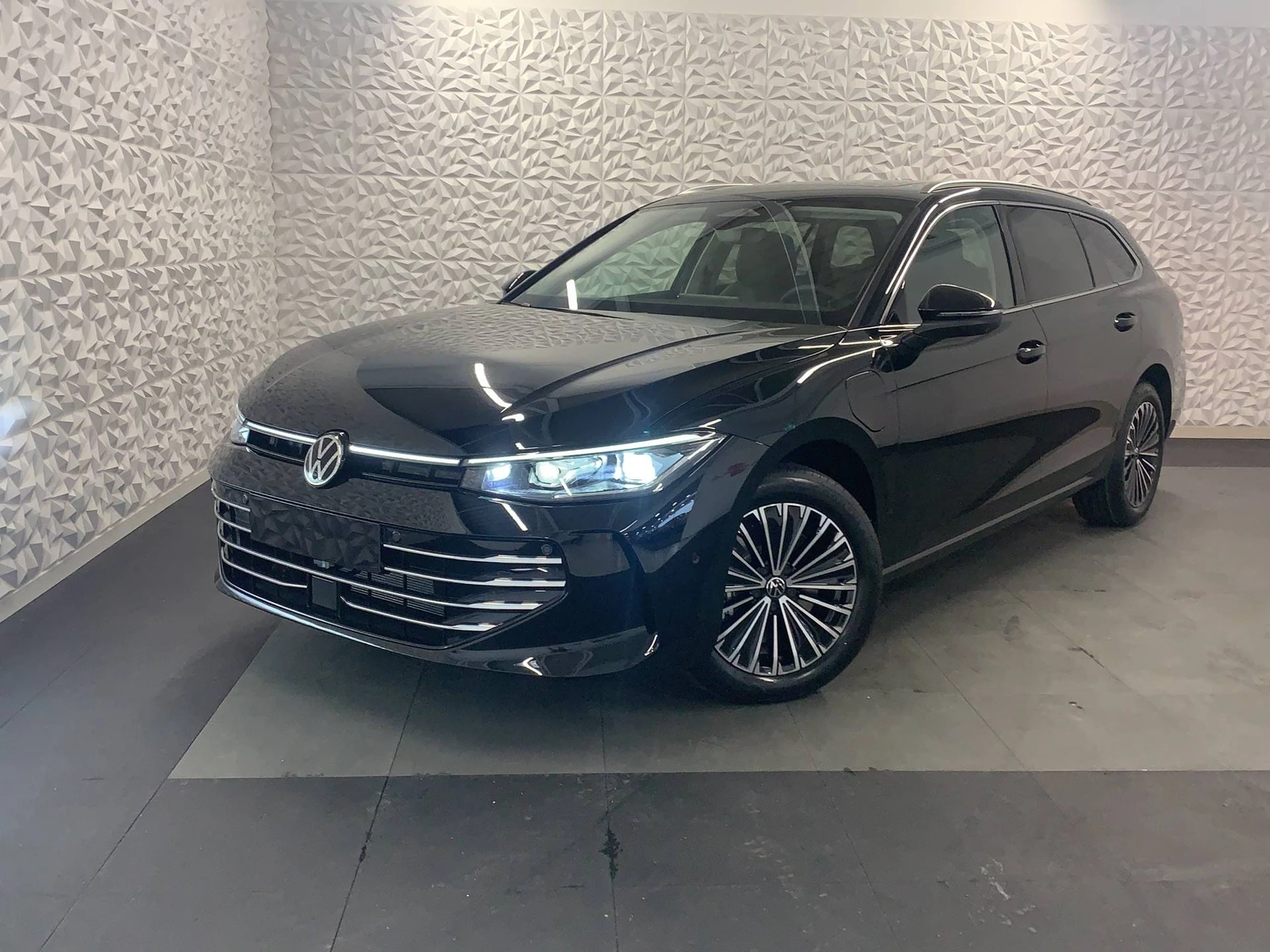 PASSAT  1