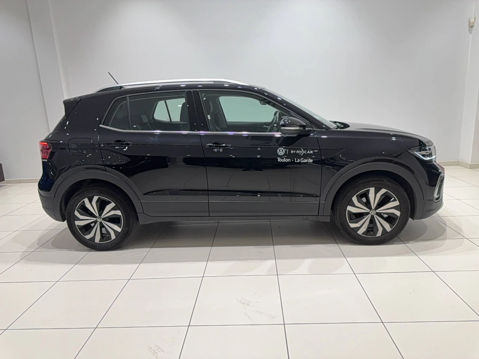 T-CROSS  6