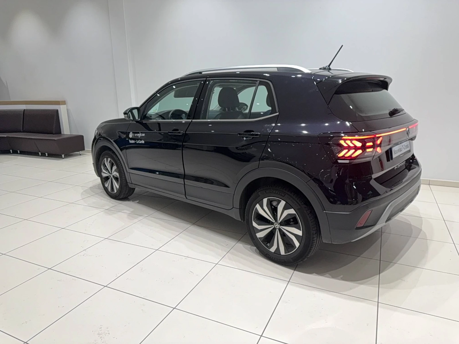 T-CROSS  3