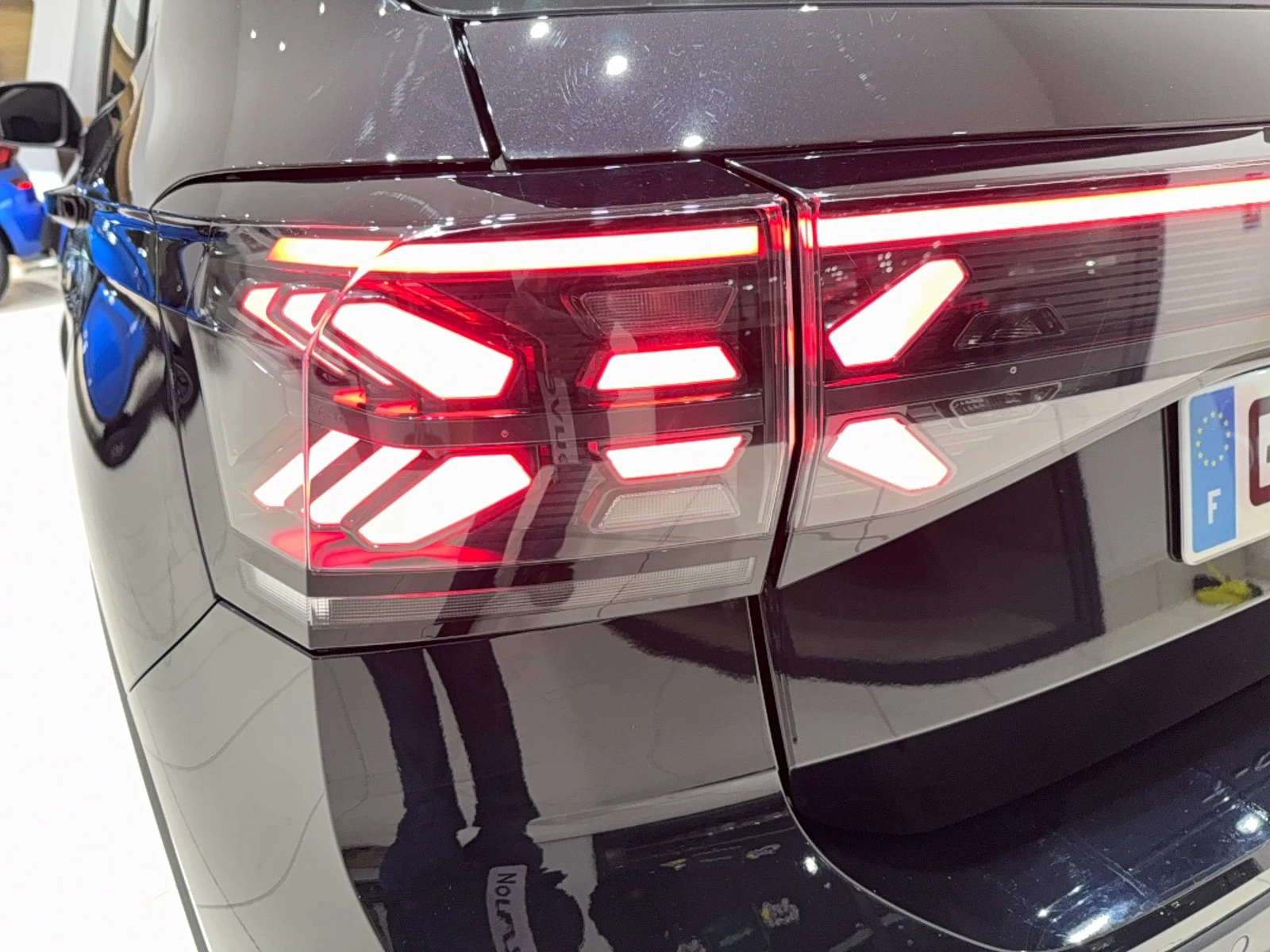 T-CROSS  21