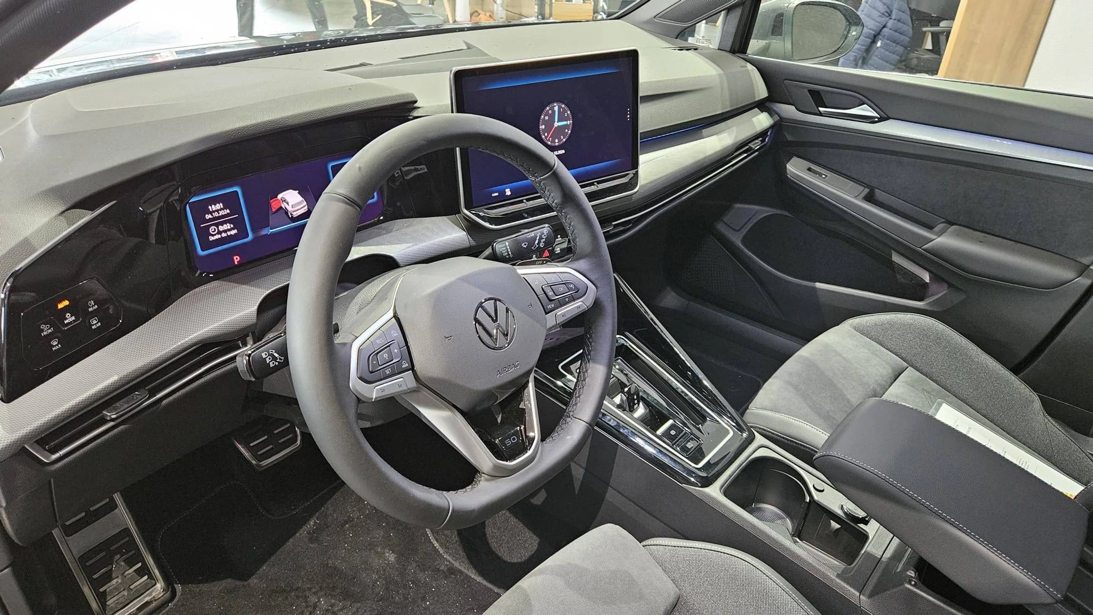 GOLF  12