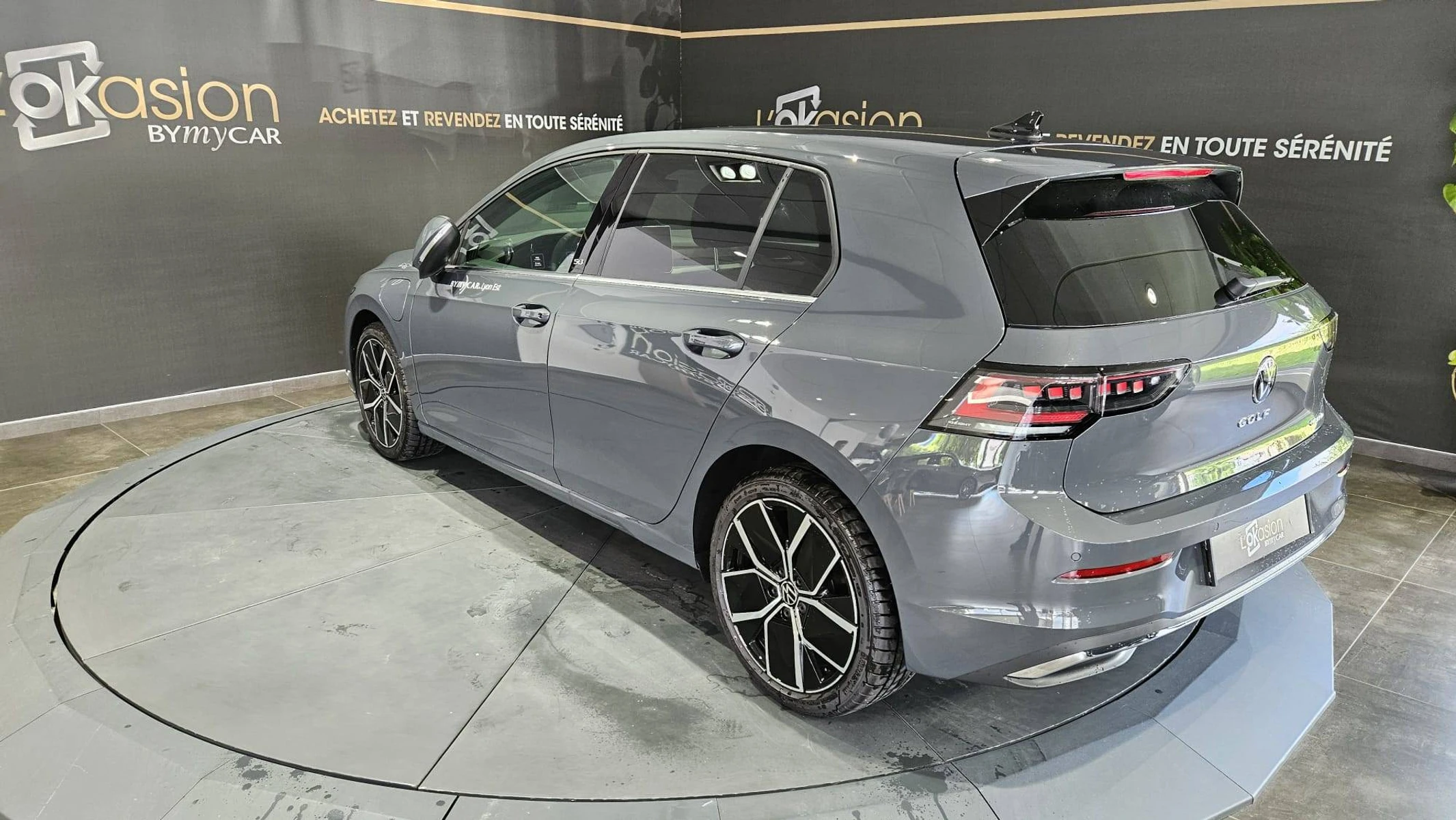 GOLF  19