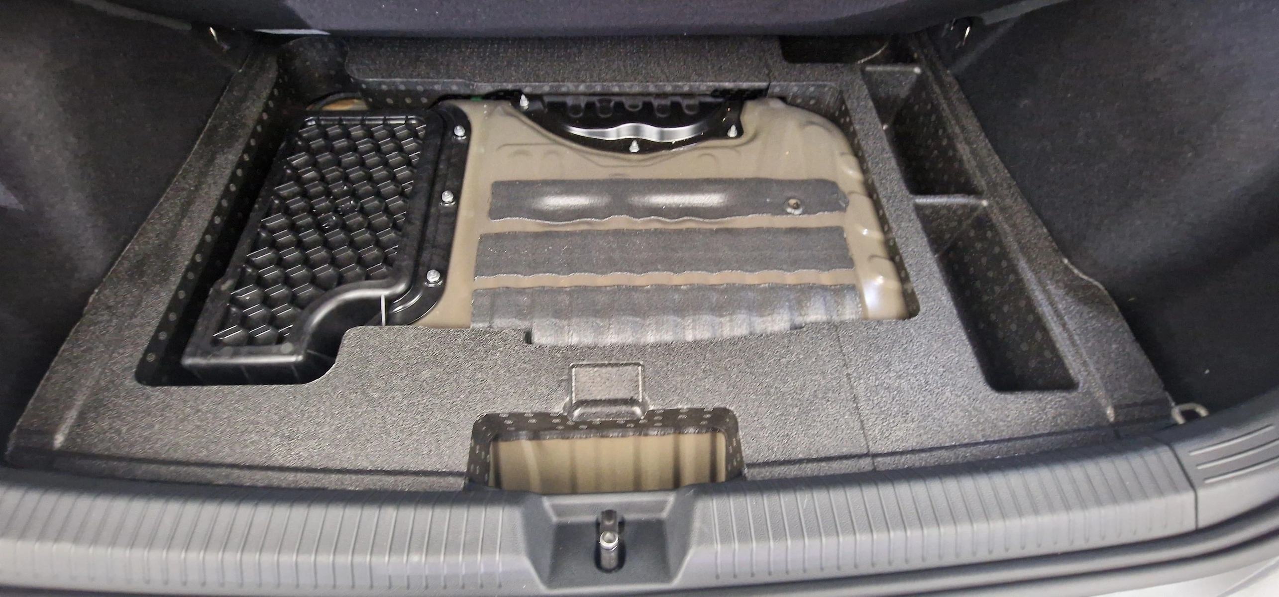 GOLF  32