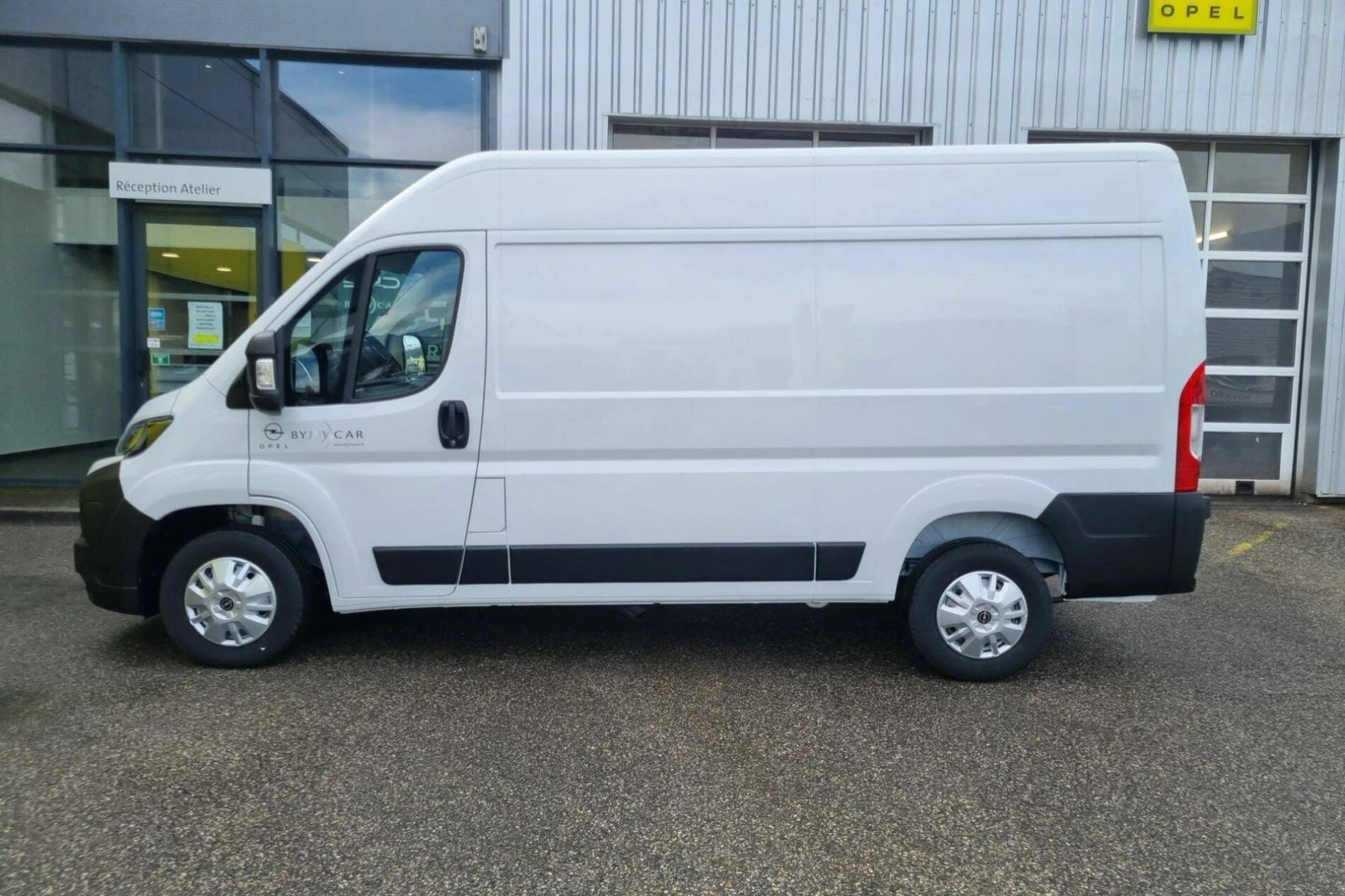 MOVANO  4