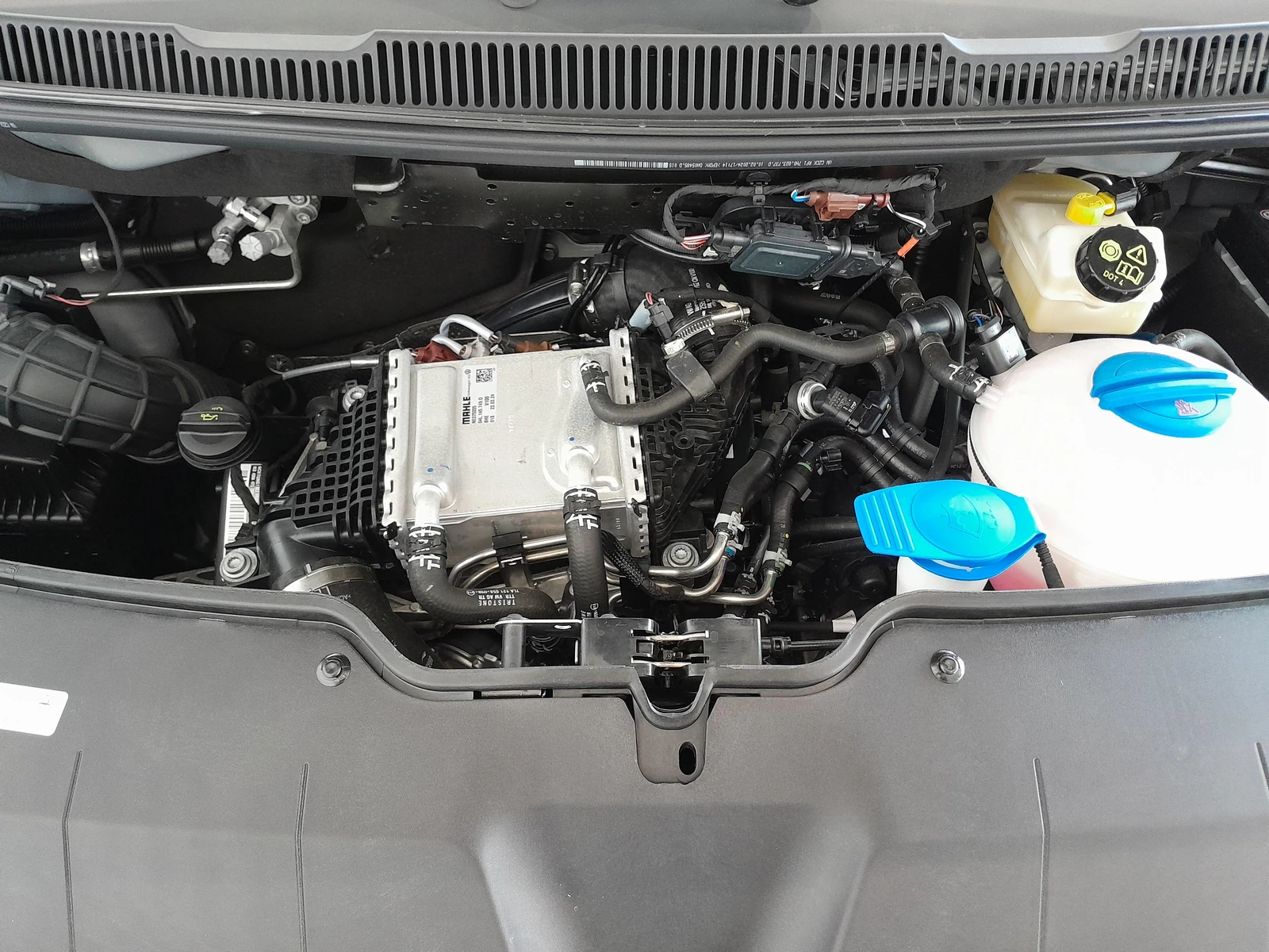 TRANSPORTER FOURGON  23