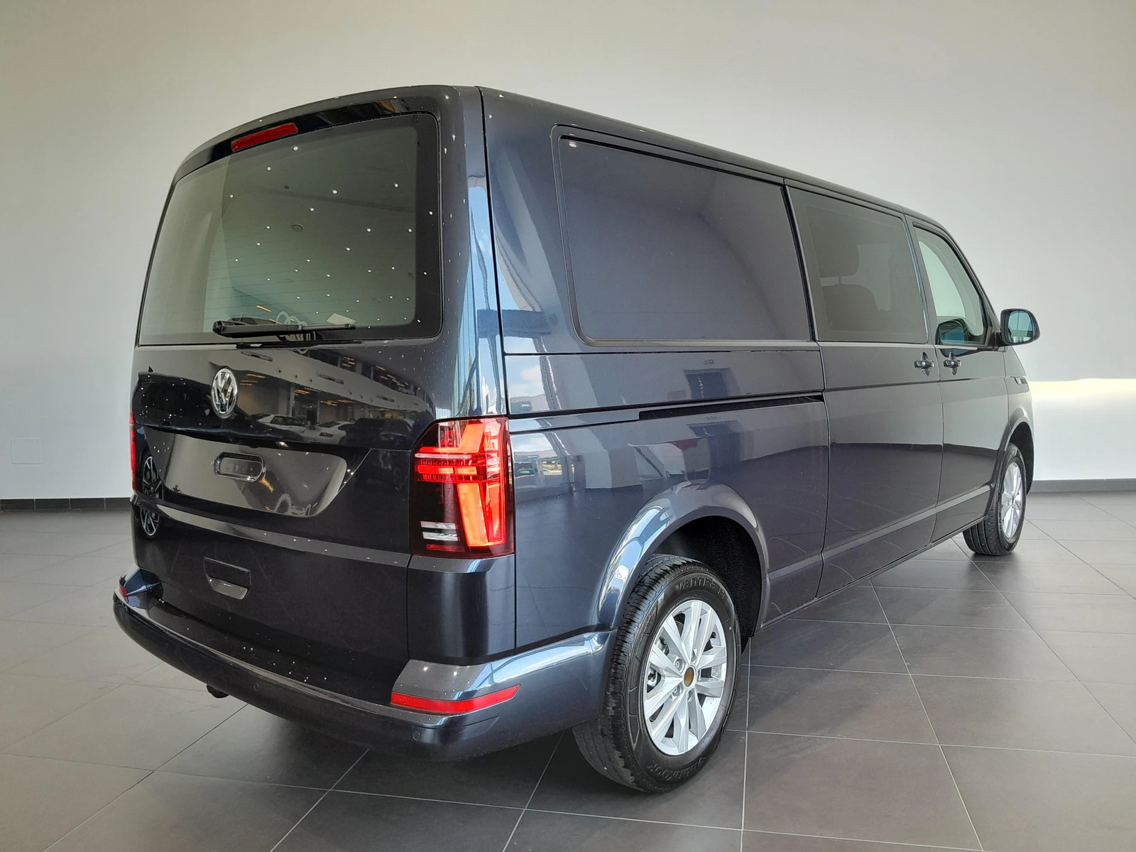 TRANSPORTER FOURGON  3