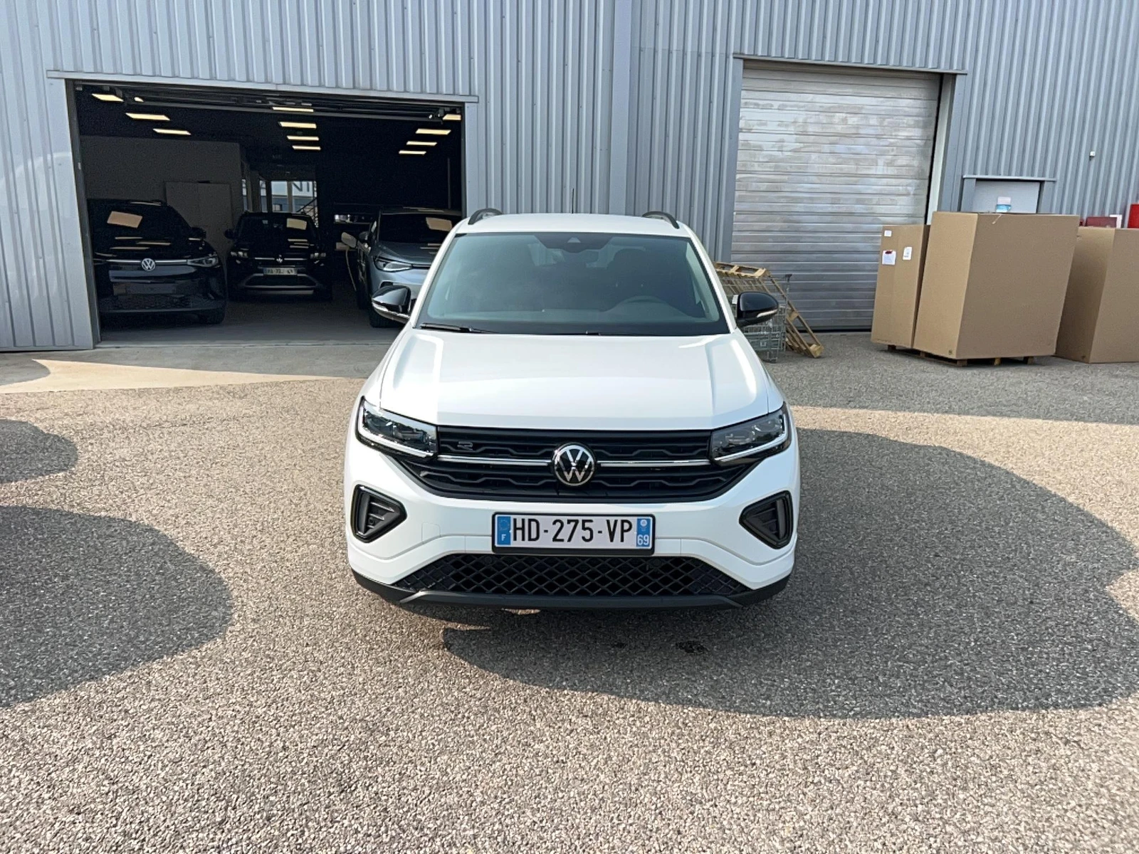 T-CROSS  8